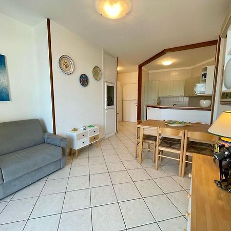 Bright Apartment With Pool Porto Santa Margherita di Caorle Εξωτερικό φωτογραφία
